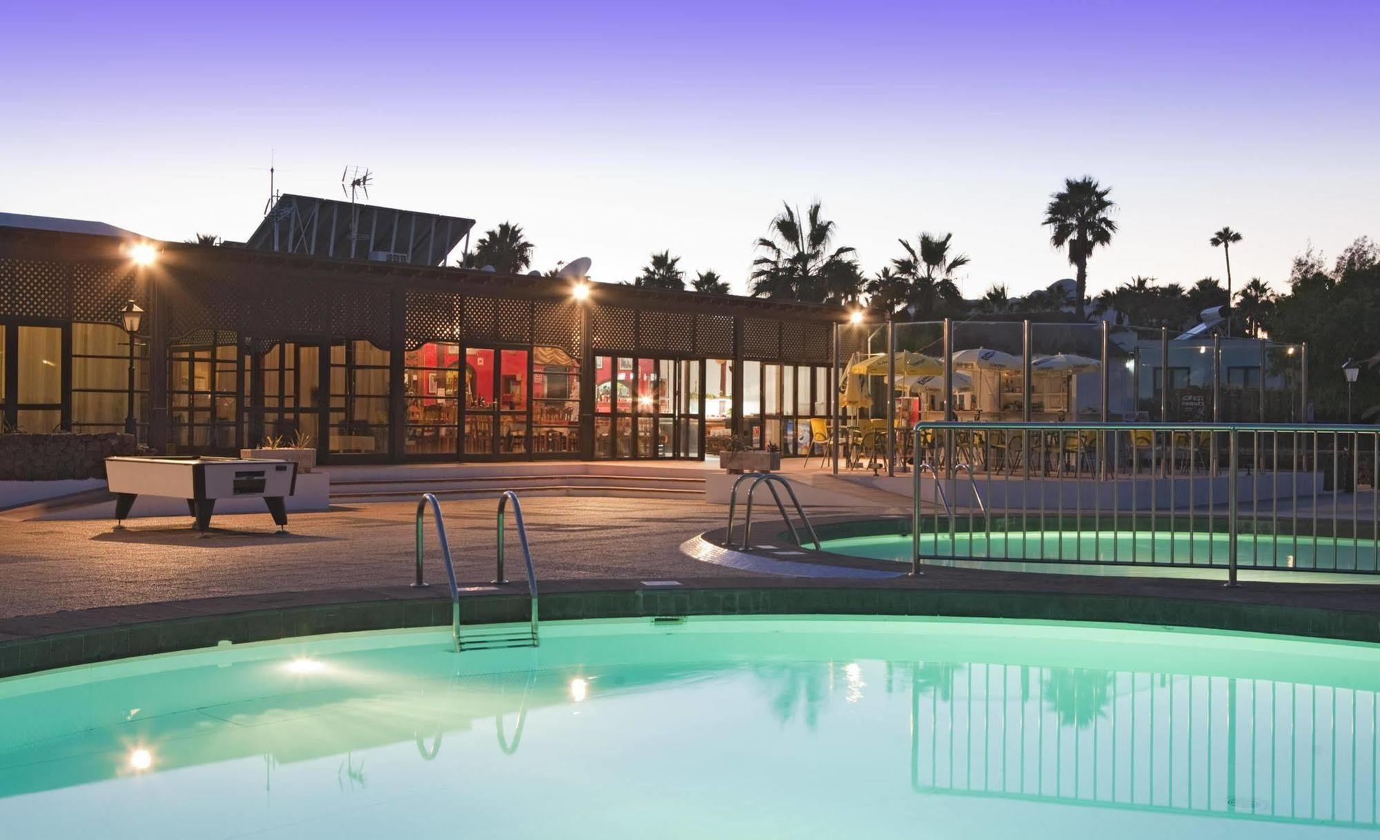 Playa Limones Bungalows Плая Бланка Екстериор снимка